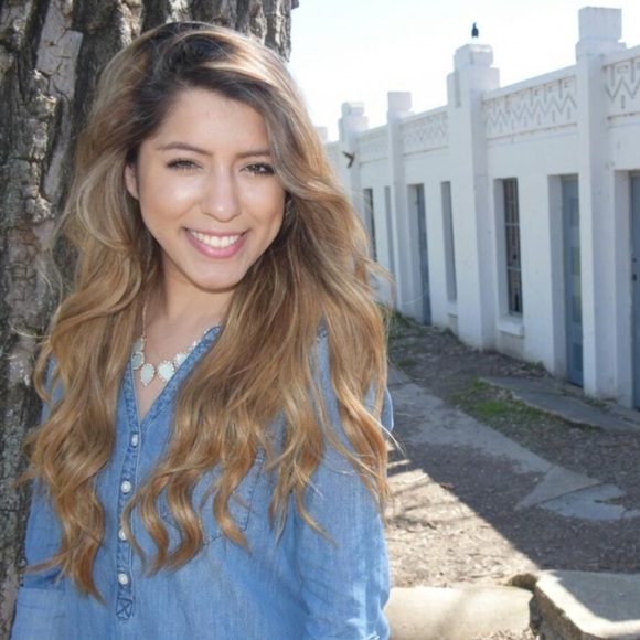 Meet your Posher, Nancy - Picture 1 of 1